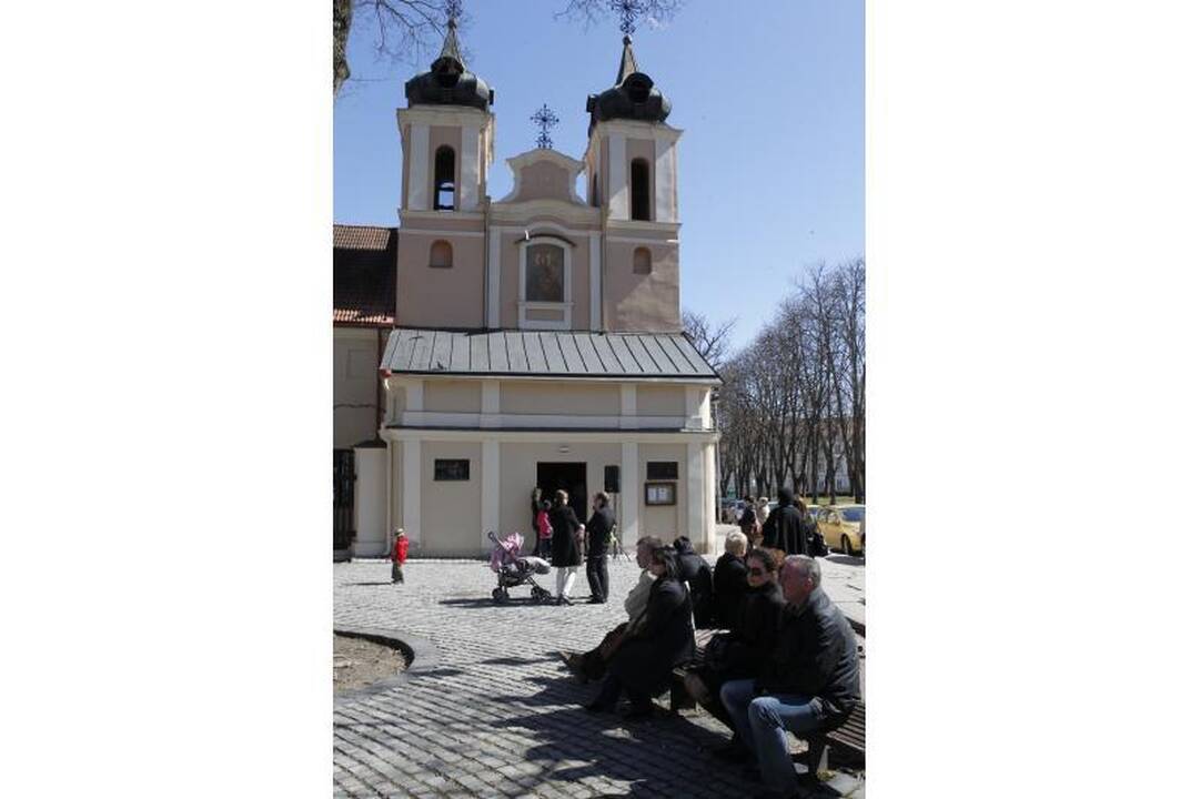 Lietuva atsisveikina su V. Šapranausku (papildyta)