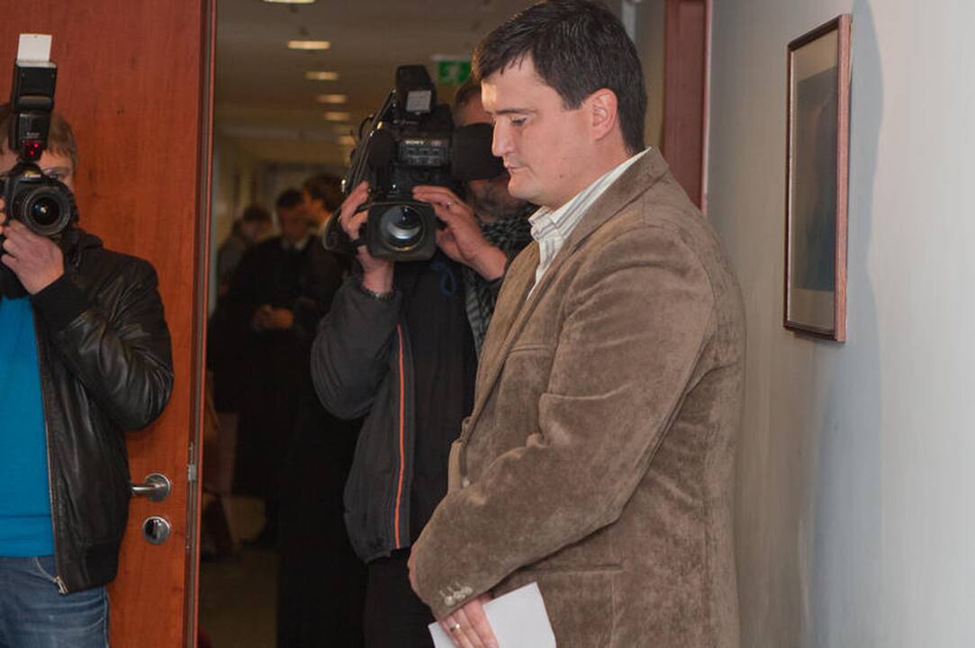 Buvęs D.Kedžio šalininkas reikalauja teisto advokato (papildyta)