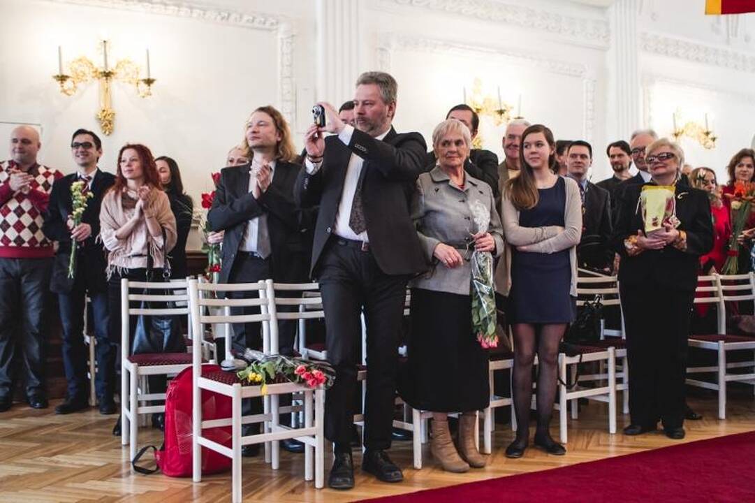 Kuriems teatralams šiemet nusišypsojo Fortūna?