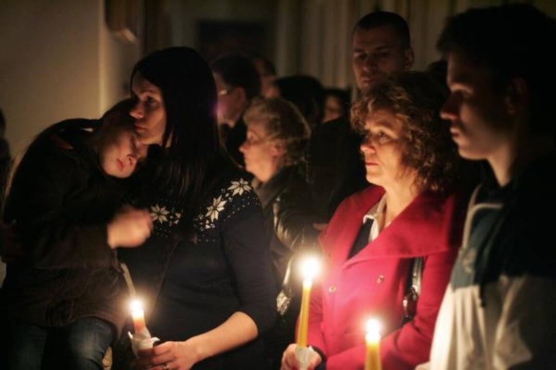 Velyknaktis į bažnyčias sukvietė tūkstančius tikinčiųjų 