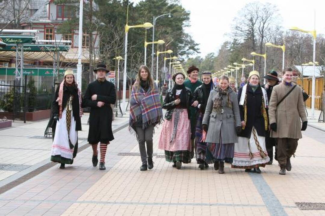 Palangoje – pavasarinis Jurginių šurmulys
