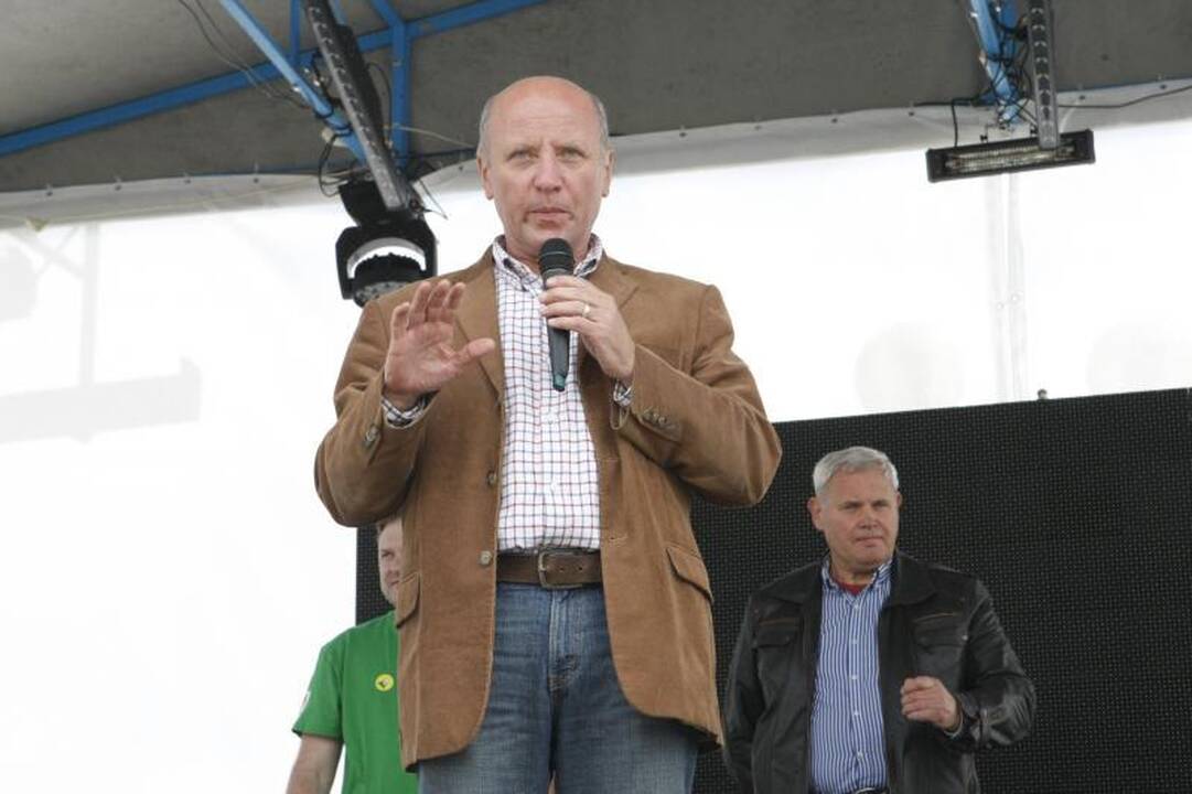 Dviračių žygyje – pustrečio šimto dalyvių