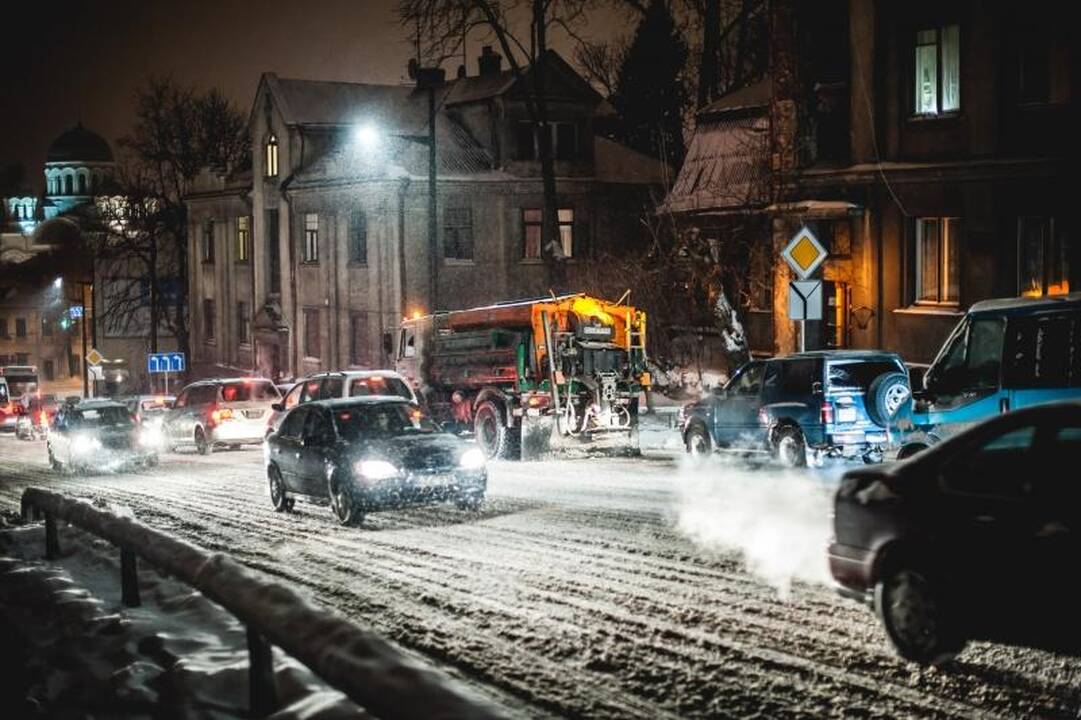 Ant Parodos kalno – panika dėl slidaus kelio