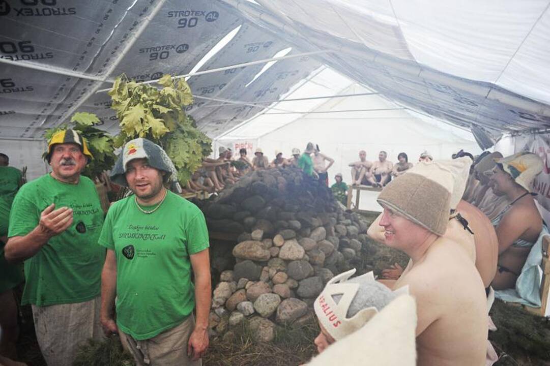 Vanojimo rekorde dalyvavo 309 pirčių mėgėjai