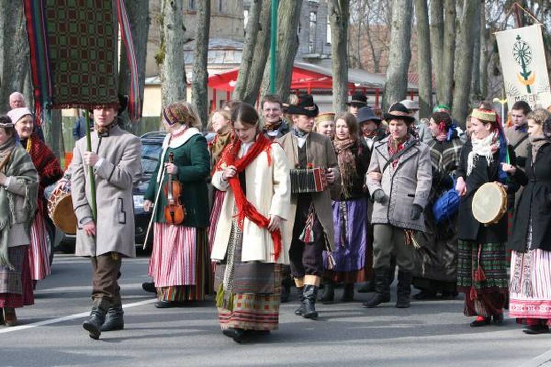 Palangoje – pavasarinis Jurginių šurmulys