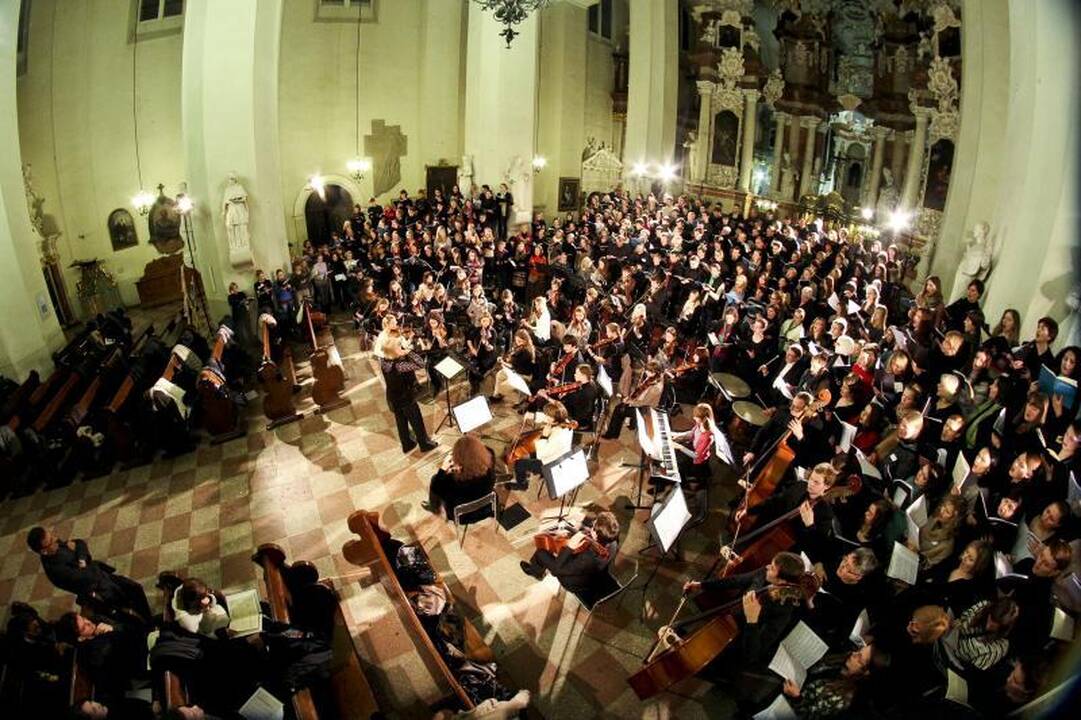 Daugiau kaip 400 žmonių atliko A. W. Mozarto „Requiem“