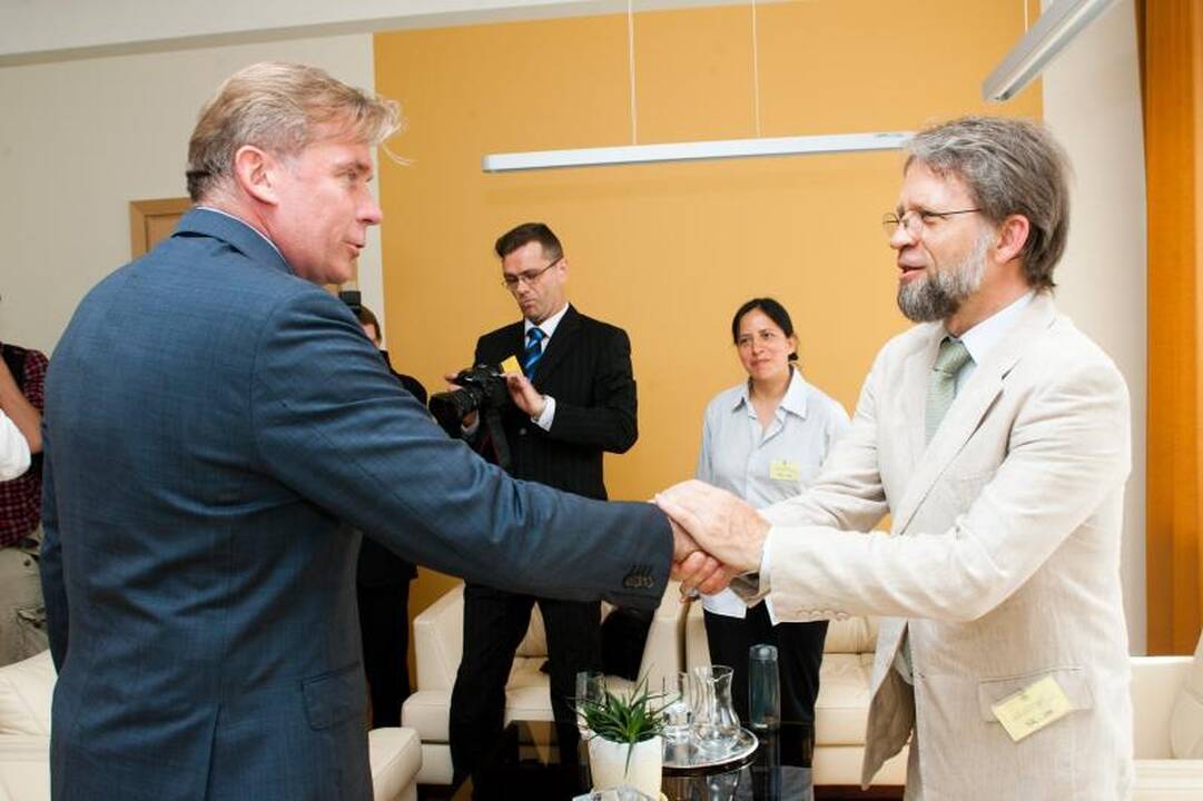 A.Mockus į Lietuvos prezidentus neitų, bet gali vėl kandidatuoti į Kolumbijos vadovus