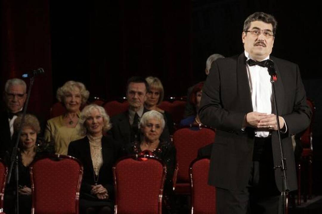 Kauno muzikinio teatro 70-mečio koncerte - baleto parodija