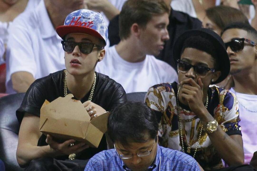 J. Bieberis sukėlė eismo nelaimę Los Andžele