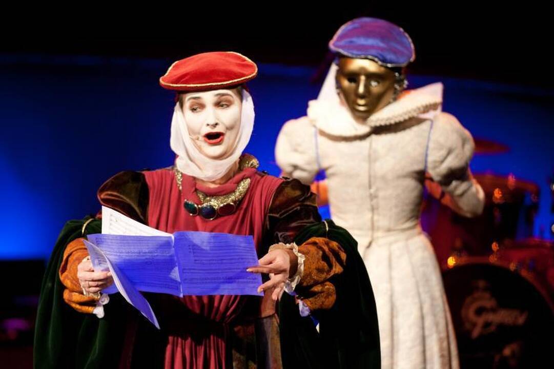 Teatro menininkams įteikti Auksiniai scenos kryžiai