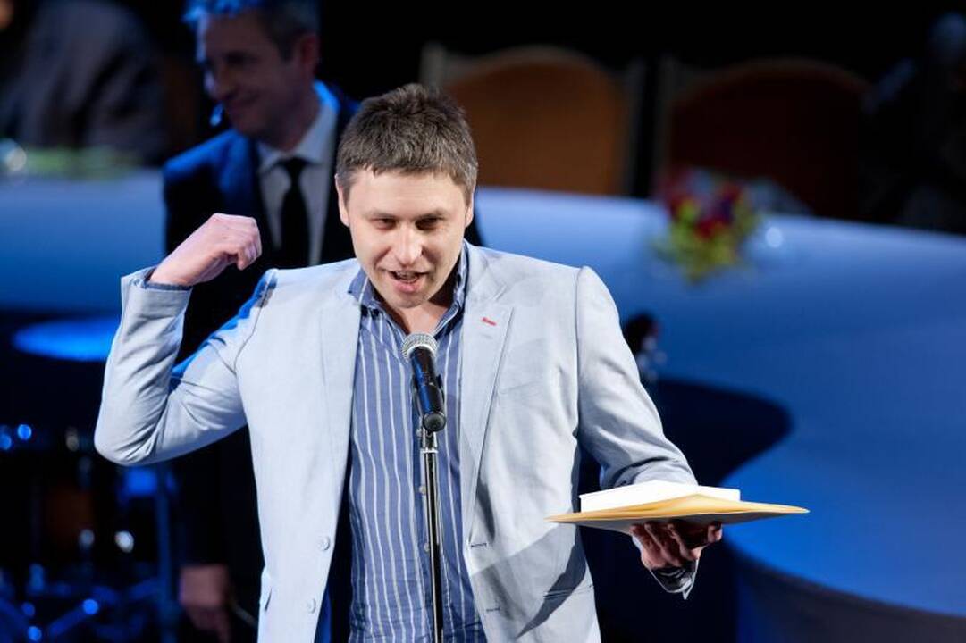 Teatro menininkams įteikti Auksiniai scenos kryžiai