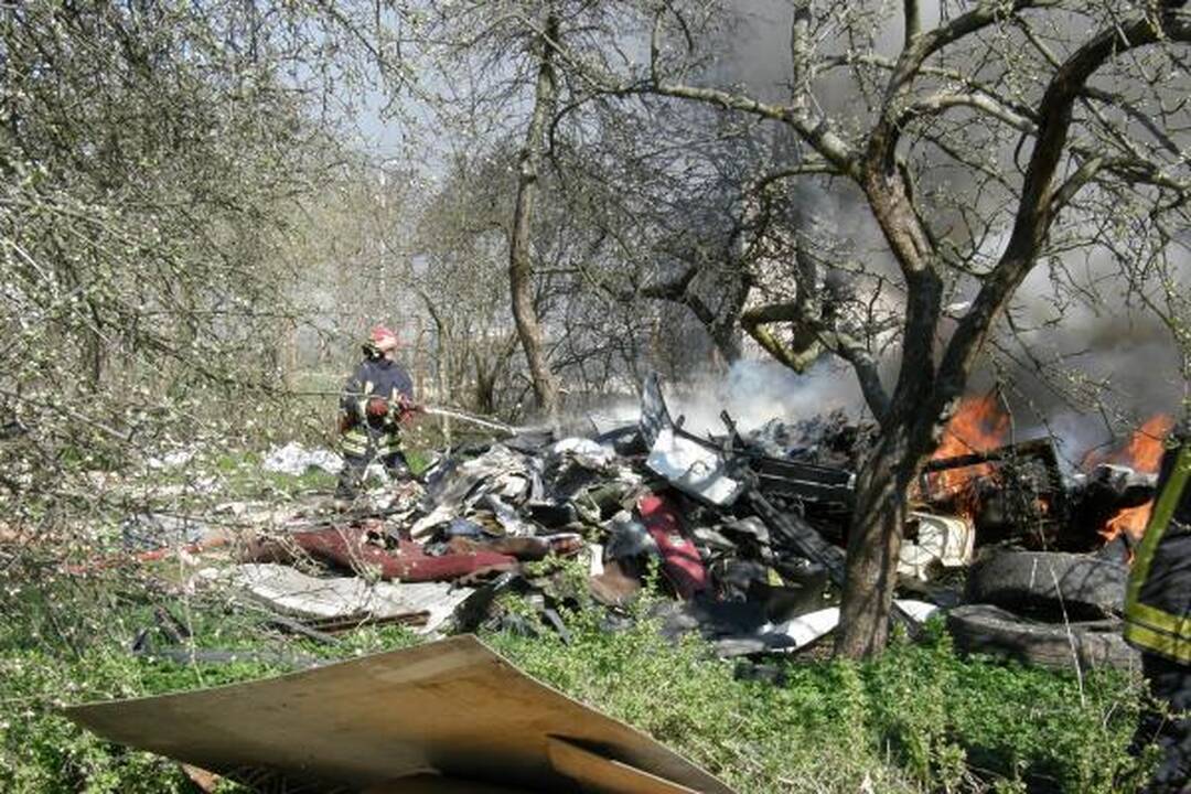 Klaipėdos uosto pašonėje kilo gaisras