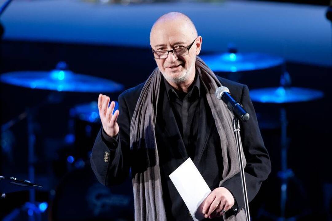 Teatro menininkams įteikti Auksiniai scenos kryžiai