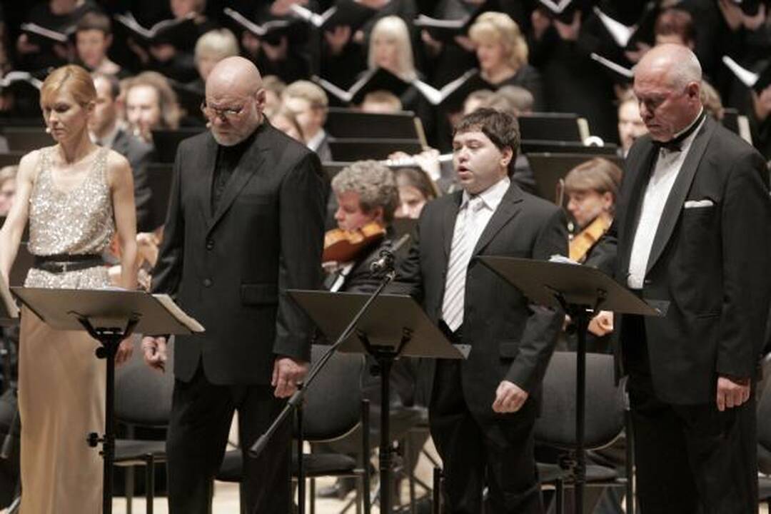 Bohemiečiai sezoną užbaigė su dainuojančia I.Dapkūnaite