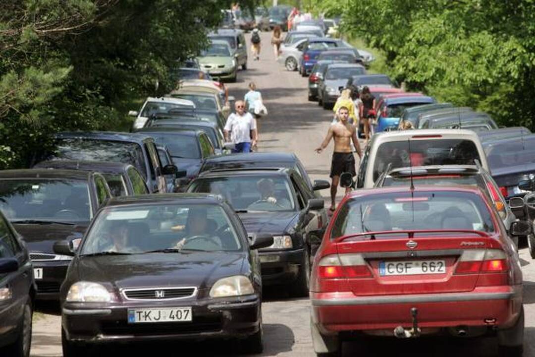 Vilniaus paplūdimius užtvindė poilsiautojai