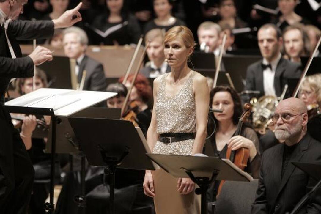 Bohemiečiai sezoną užbaigė su dainuojančia I.Dapkūnaite