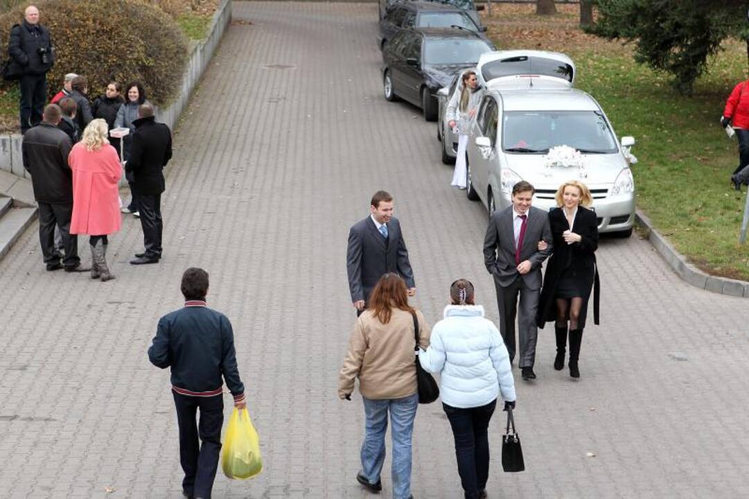 Vestuvės 11.11.11 - nes tokią datą lengviau atsiminti