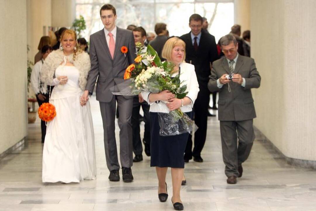 Vestuvės 11.11.11 - nes tokią datą lengviau atsiminti