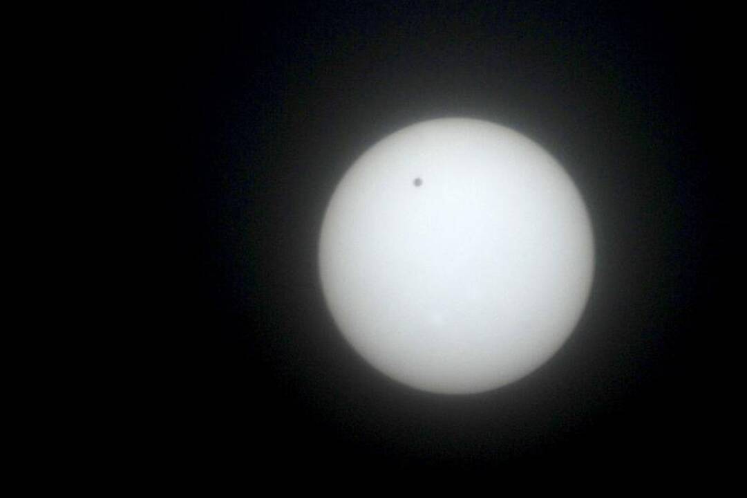 Pasaulio astronomai stebėjo retą Veneros tranzitą