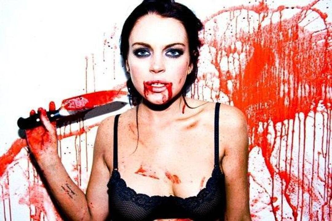 L.Lohan pavirto vampyre