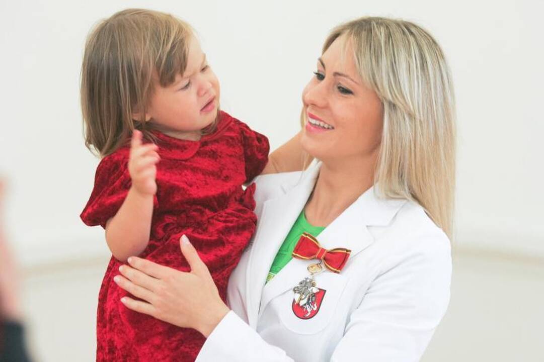 Prezidentė apdovanojo dar tris pasižymėjusius olimpiečius