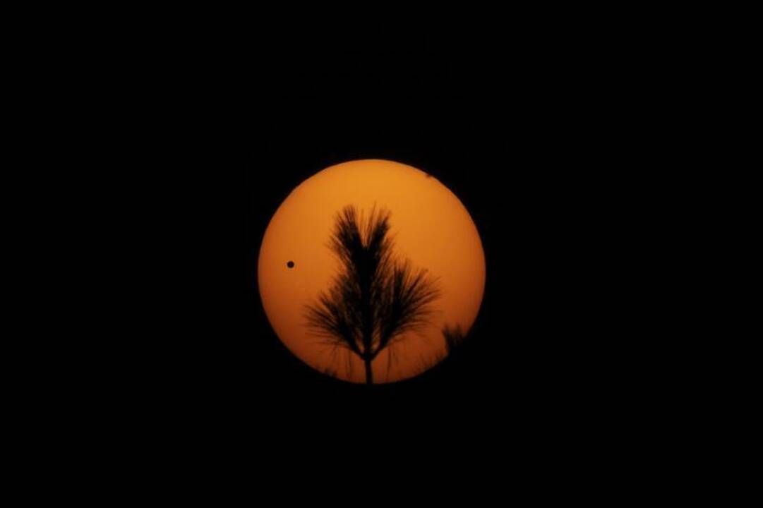 Pasaulio astronomai stebėjo retą Veneros tranzitą