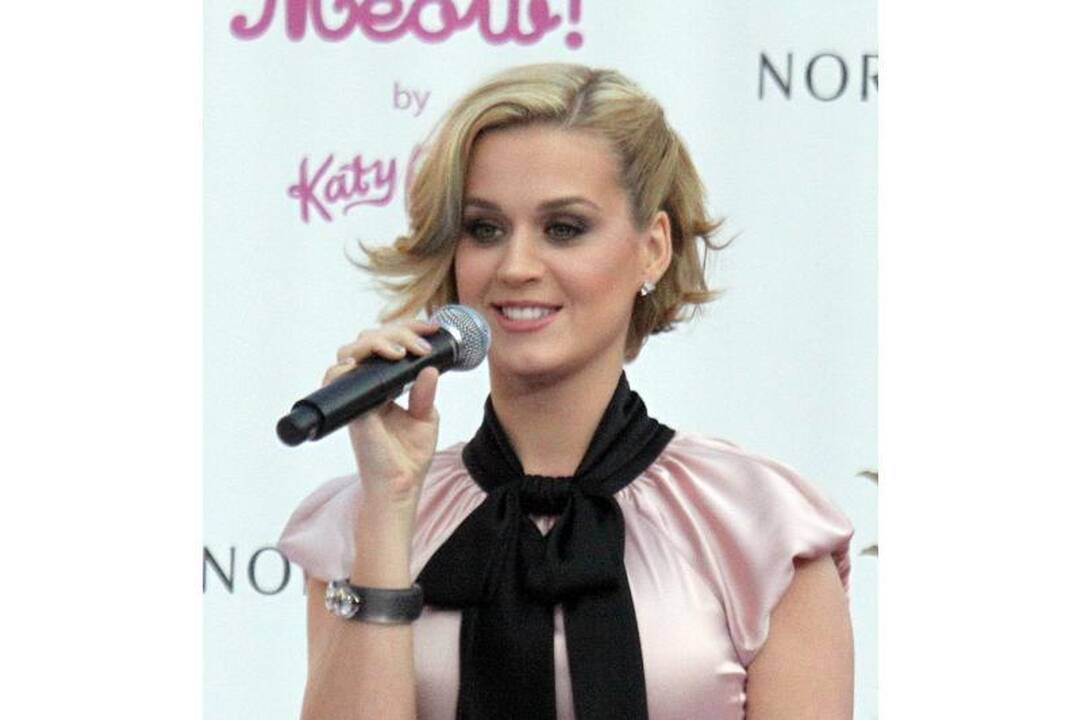 Žiniasklaida: atlikėja Katy Perry laukiasi