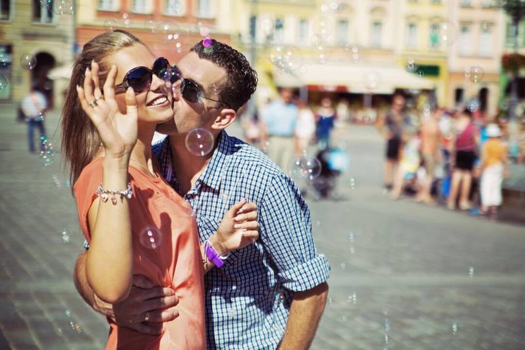 Patarimai merginoms: 26 vietos, kur gali sutikti tinkamą vyrą