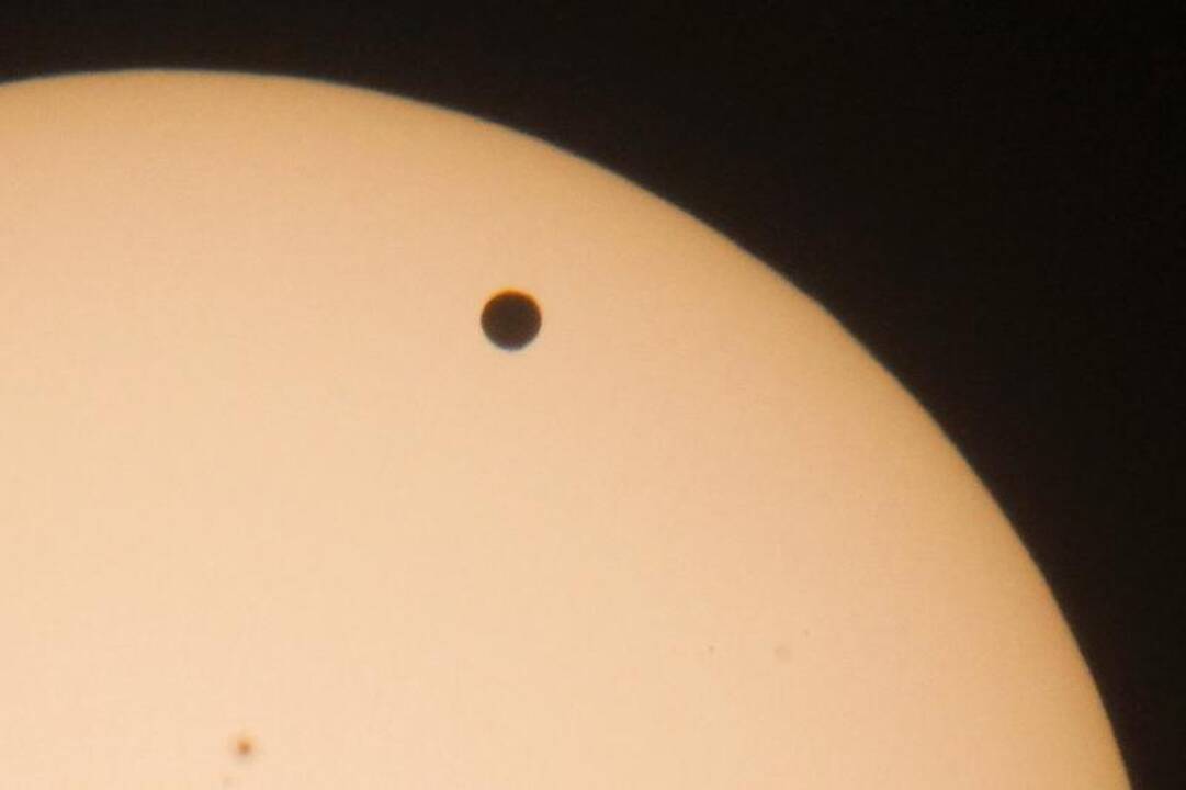 Pasaulio astronomai stebėjo retą Veneros tranzitą