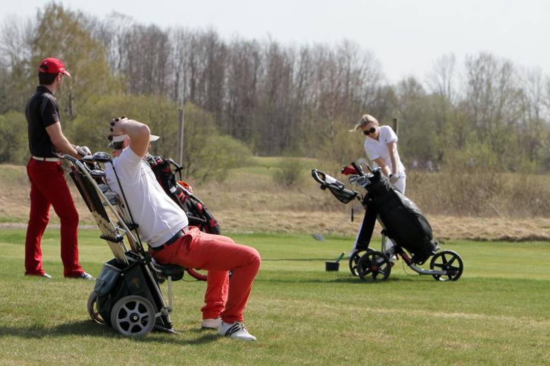 Golfo sezono atidarymo turnyre taikliausi klaipėdiečiai
