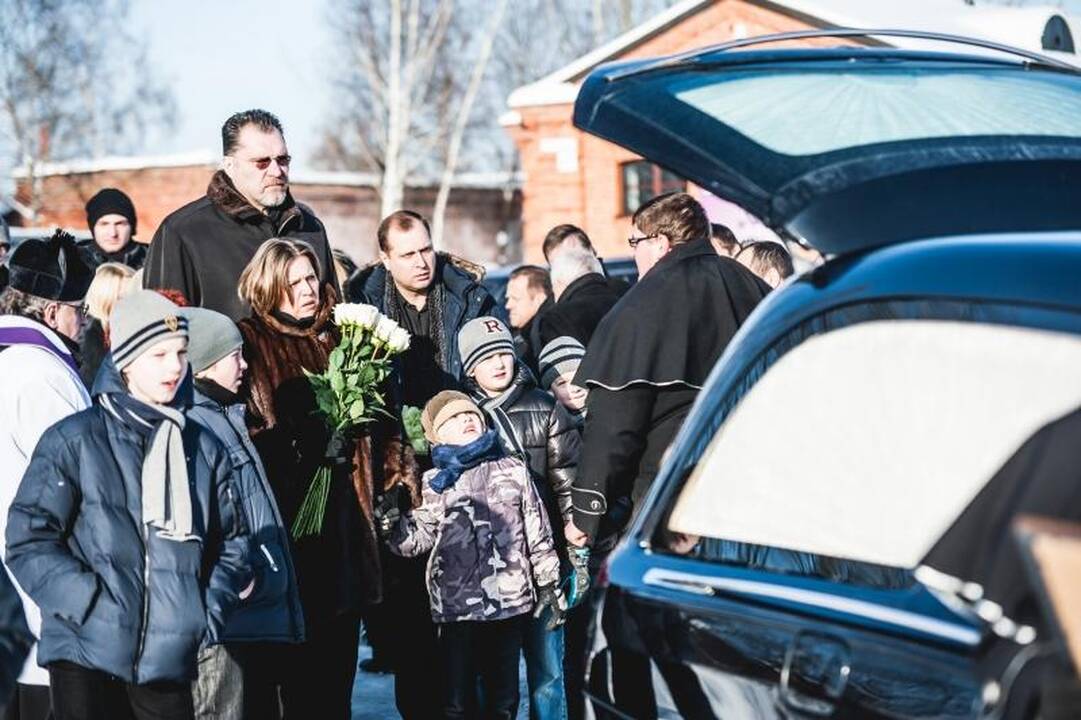 A. Sabonio tėvas amžinojo poilsio atgulė Karmėlavos kapinėse
