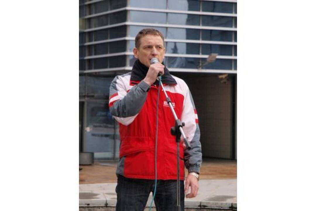 Proteste prieš gėjų eitynes - radikalūs šūkiai (papildyta)
