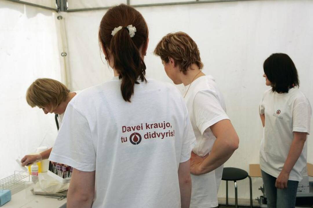 Duoda, bet neima: kliūtimi paaukoti kraujo tapo ir per mažas svoris