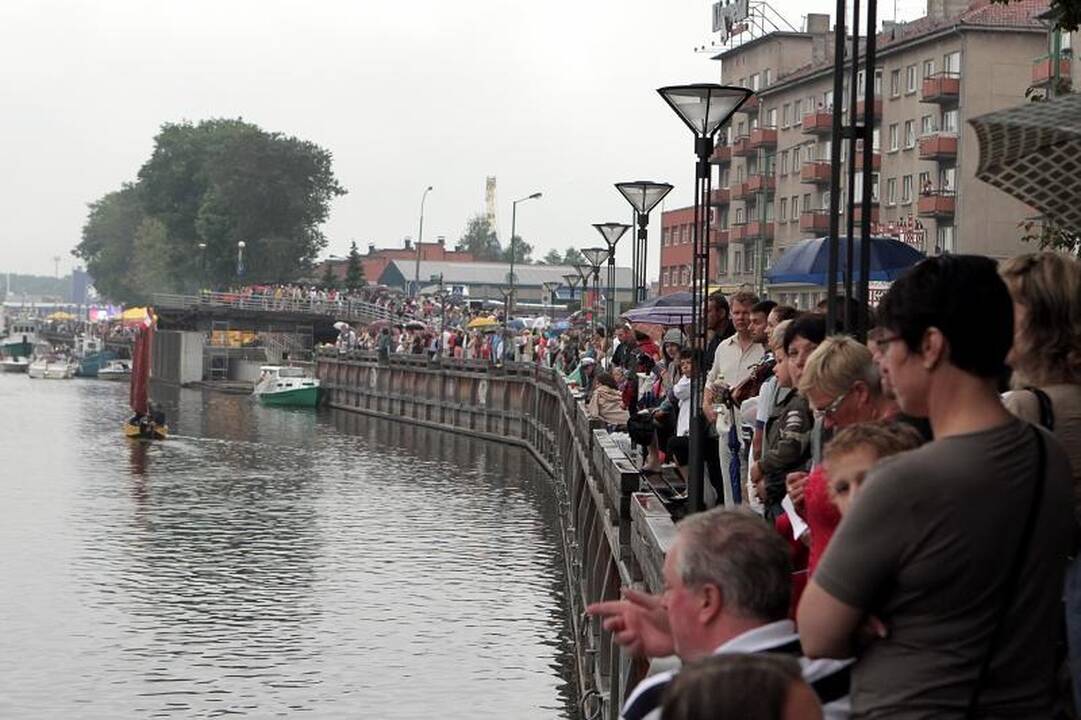 Pilies tiltas atlaikė ekstremalų išbandymą  
