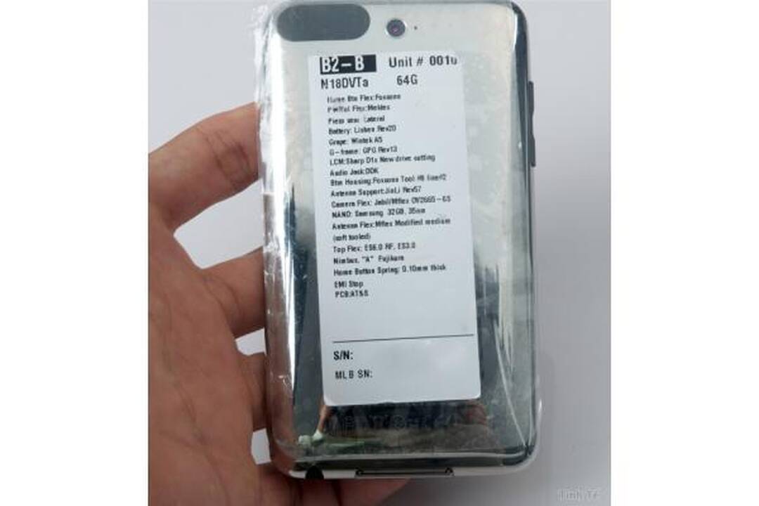 Vietnamo žurnalistų rankose – naujos kartos „iPod Touch“?