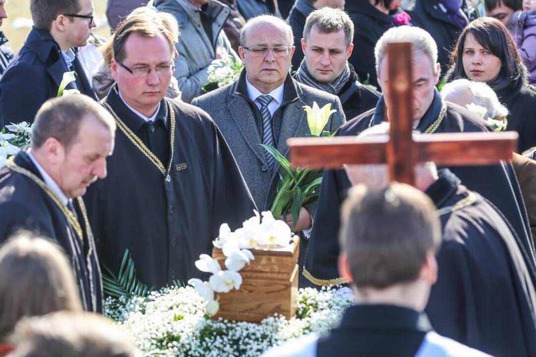 I. Matijošaitienę į paskutinę kelionę palydėjo šimtai žmonių