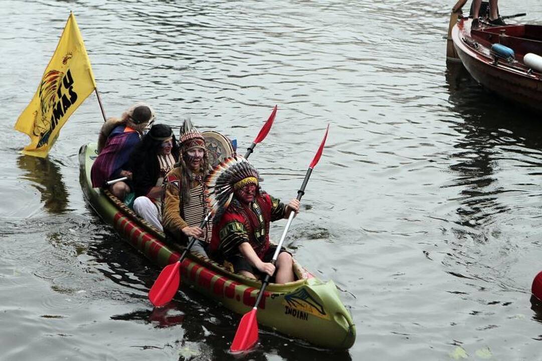 Pilies tiltas atlaikė ekstremalų išbandymą  