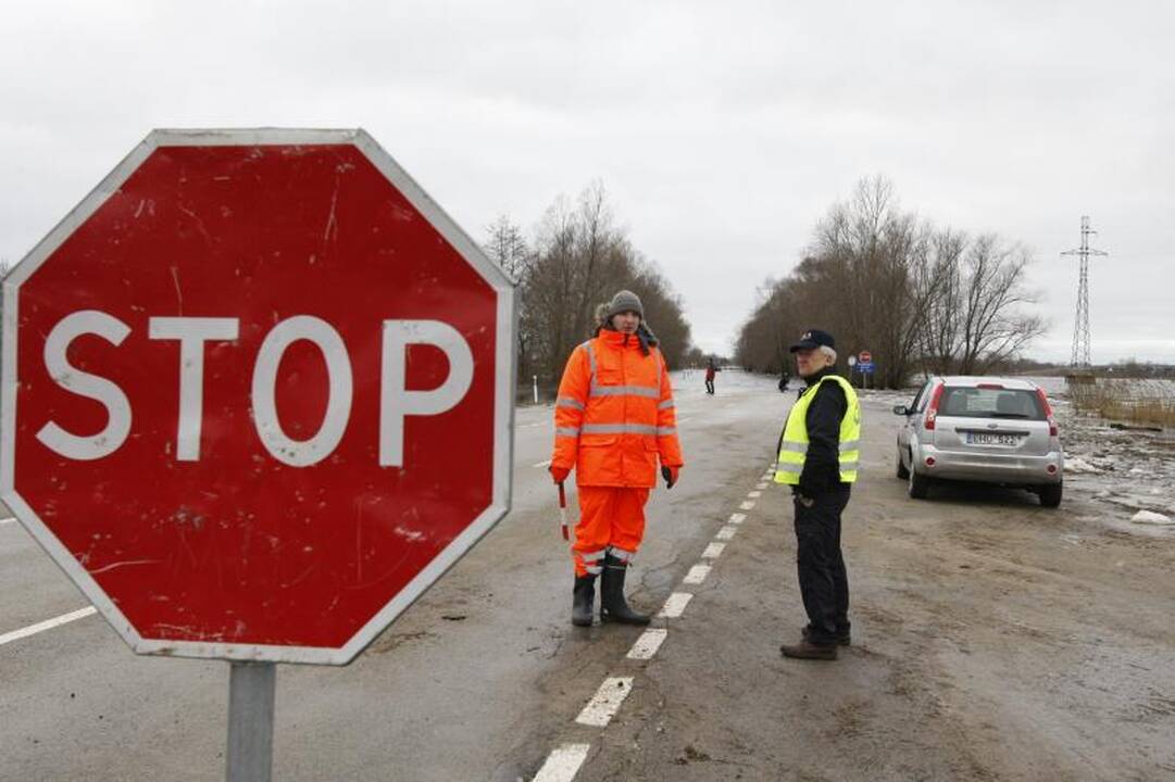 Potvynis Šilutės rajone pamažu traukiasi