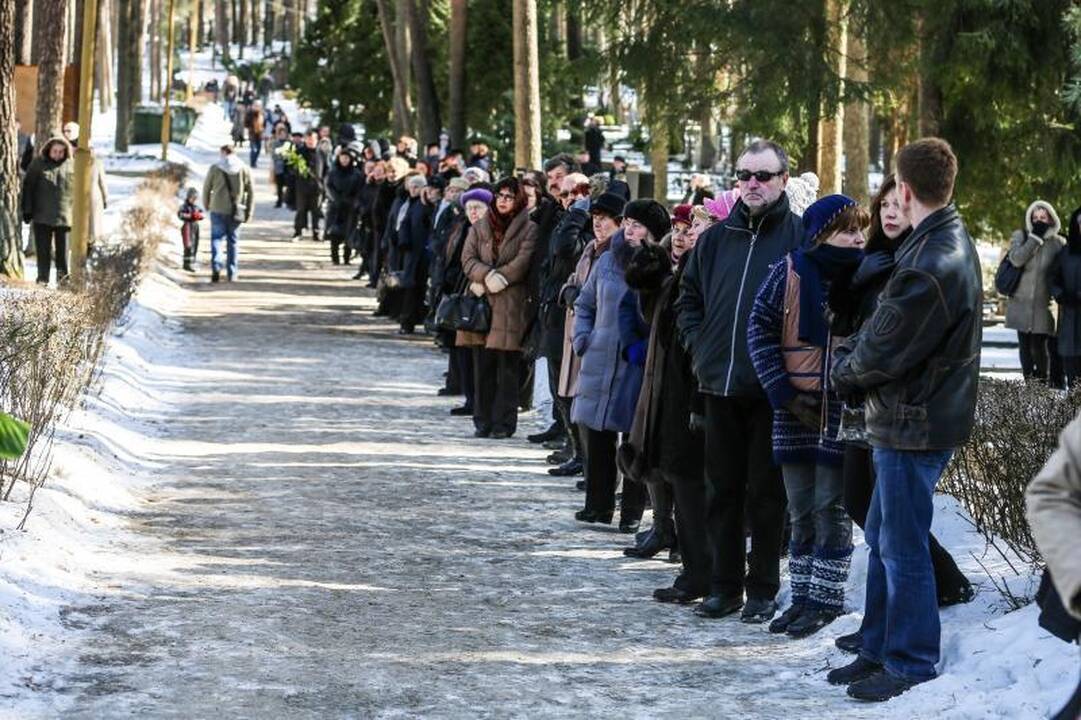 I. Matijošaitienę į paskutinę kelionę palydėjo šimtai žmonių