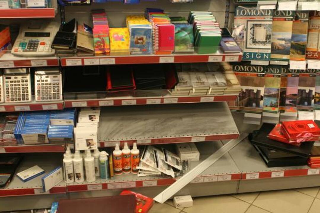 Vilniaus senamiestyje - žaibiškai apvogta parduotuvė (papildyta)