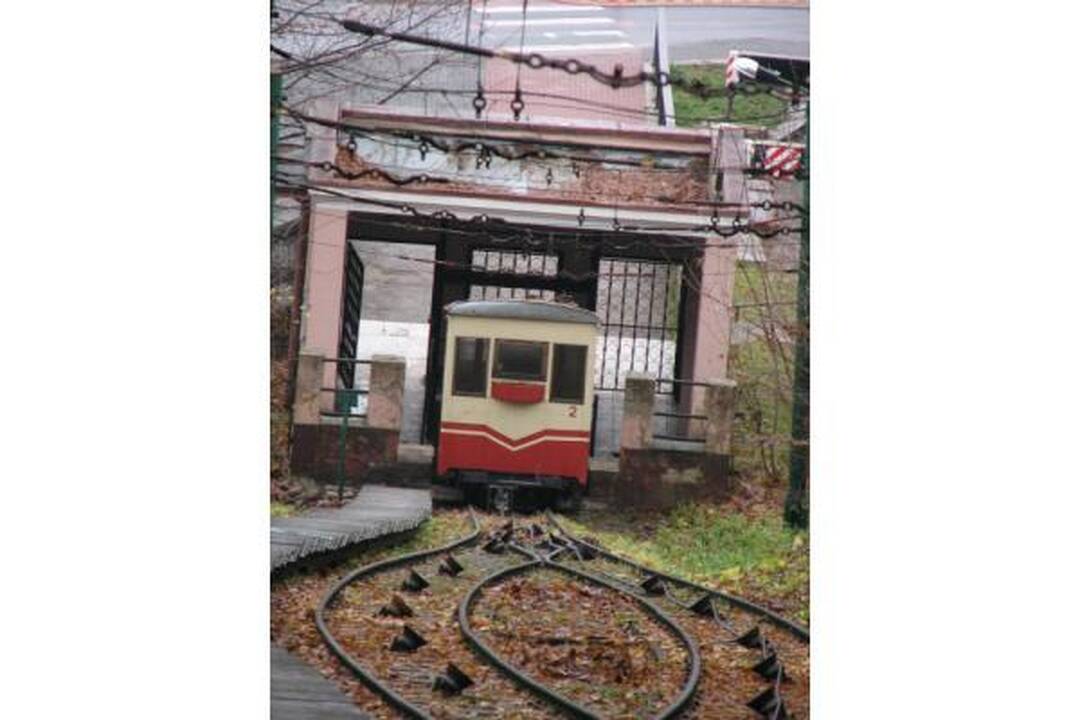 Aleksoto funikulierius išvažiavo į garažą