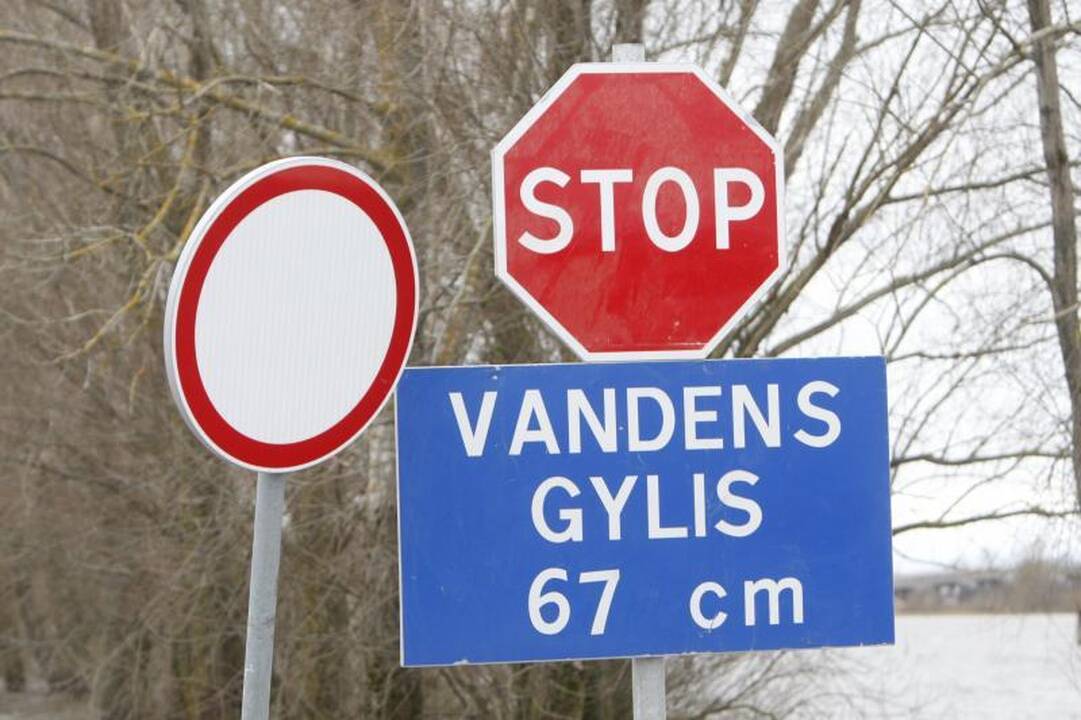 Potvynis Šilutės rajone pamažu traukiasi