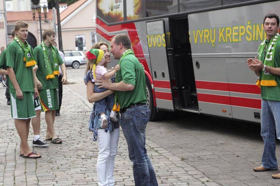 Vakare į Kauną atvyko auksinė Lietuvos 19-mečių rinktinė 
