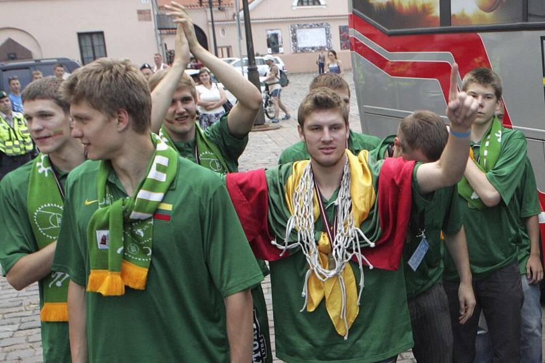 Vakare į Kauną atvyko auksinė Lietuvos 19-mečių rinktinė 