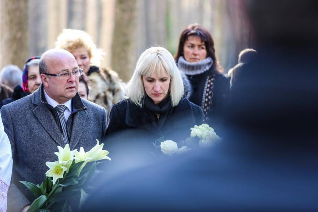 I. Matijošaitienę į paskutinę kelionę palydėjo šimtai žmonių