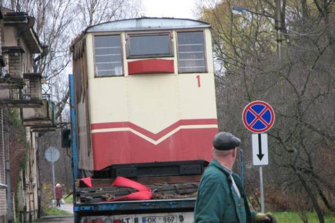 Aleksoto funikulierius išvažiavo į garažą