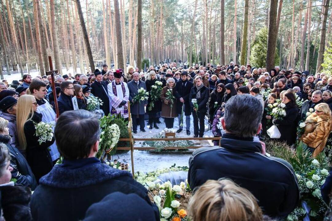 I. Matijošaitienę į paskutinę kelionę palydėjo šimtai žmonių