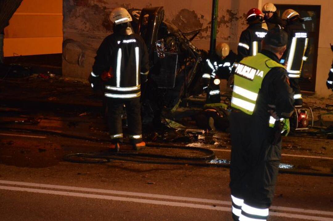 J.Statkevičiaus kolekcija – tarp prabangių mersedesų
