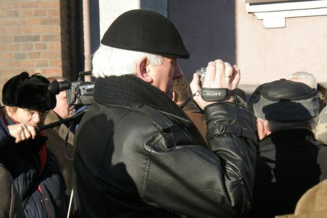 Klaipėdoje piketavo buvę pareigūnai 