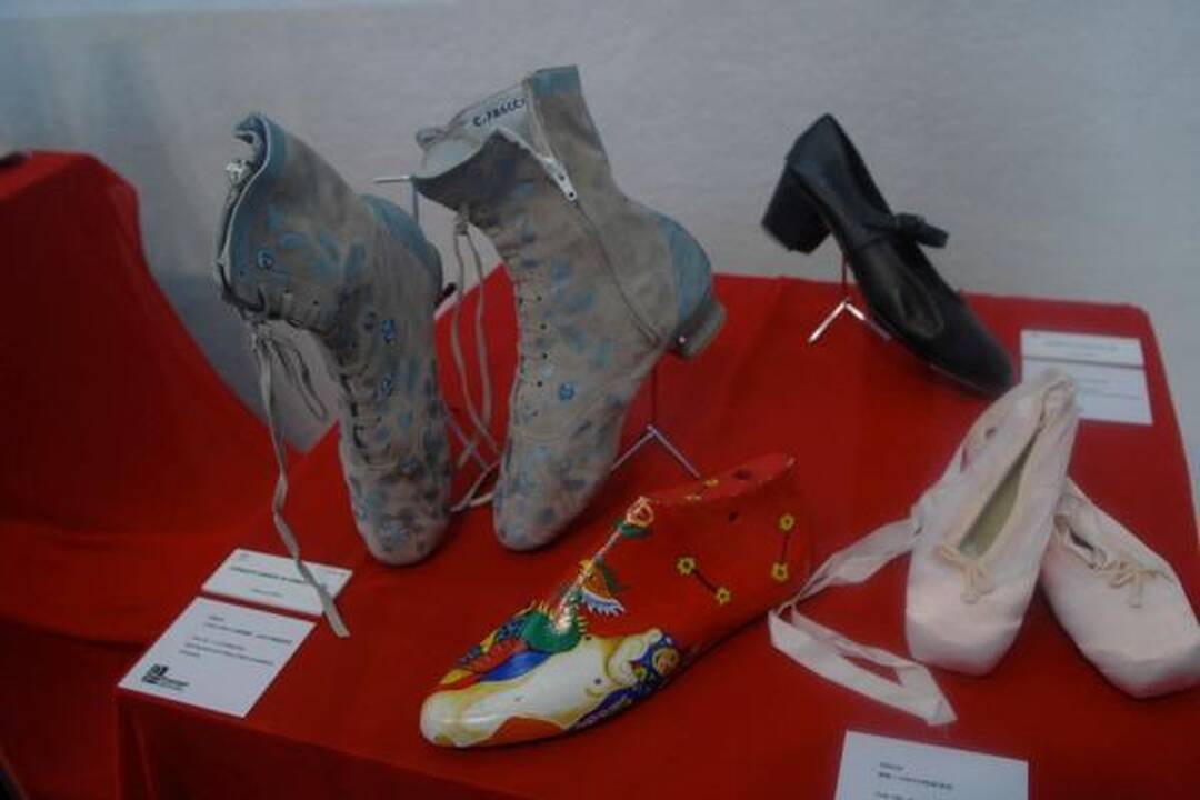 Parodoje „Vaikščiojantis menas“ – Italijos batsiuvystės tradicijų ir mados istorija